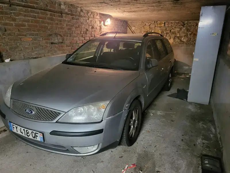 Gris Utilisé 2004 Ford Mondeo Ghia Break | 1 000 € - Image 1/2