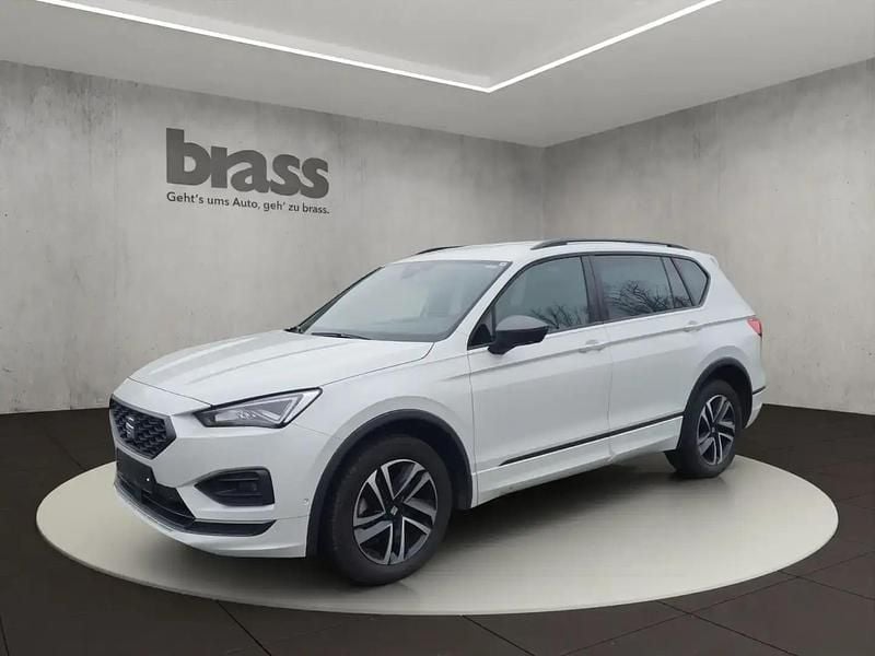 Blanc Utilisé 2023 Seat Tarraco 4Drive SUV | 41 980 € (Prix assez cher) - Image 1/4