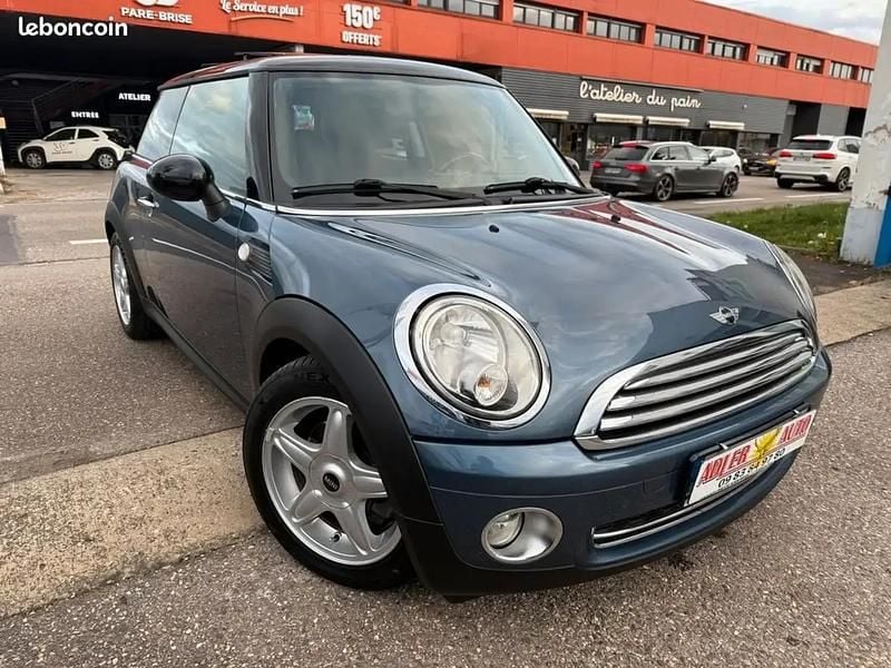 Bleu Occasion 2010 Mini Cooper Chili Citadine | 7 990 € - Image 1/4