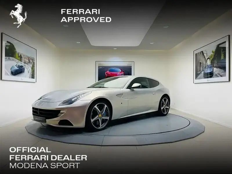 Gris Utilisé 2011 Ferrari FF Coupé | 144 900 € - Image 1/2