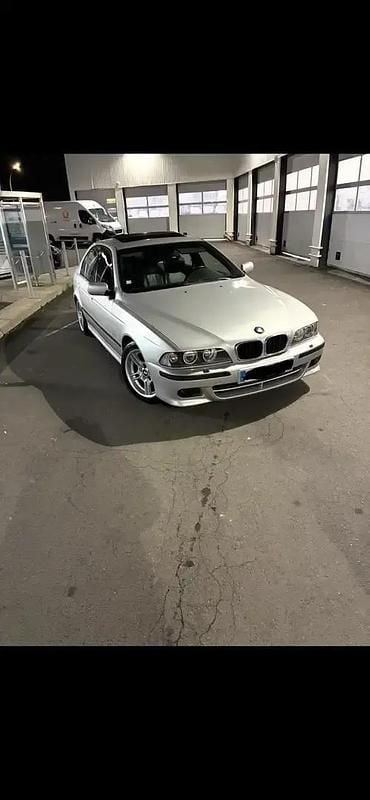 Occasion 2002 BMW 530 Sport Line Berline | 8 400 € - Image 1/4