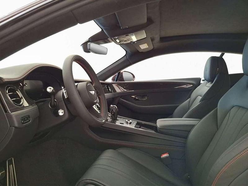 Occasion Bentley Continental 680 ch (500 kW) 2025 Rouge Coupé