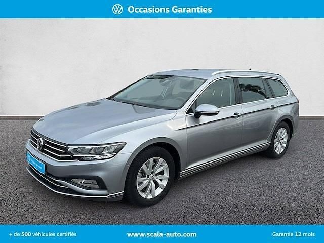 Utilisé 2020 VW Passat Business Break | 18 490 € (Prix juste) - Image 1/4
