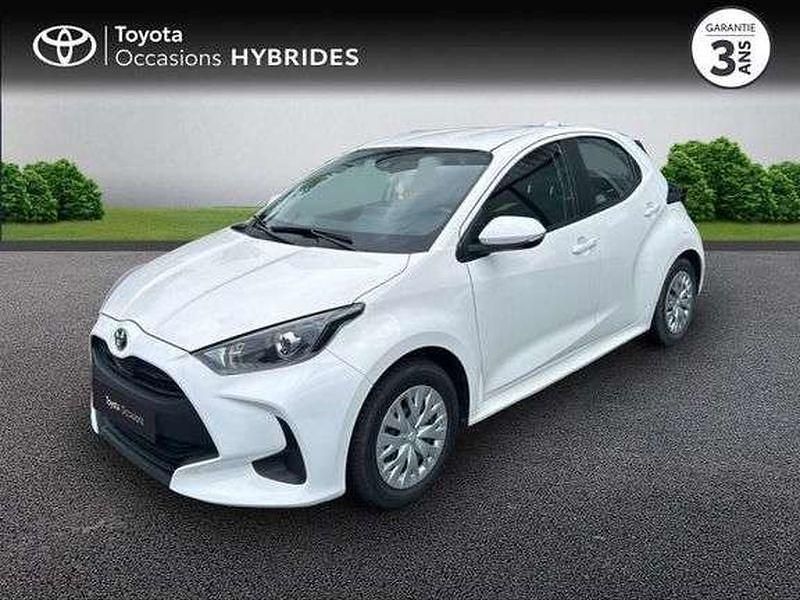 Utilisé 2023 Toyota Yaris Hybrid Berline | 18 500 € (Bon prix) - Image 1/1