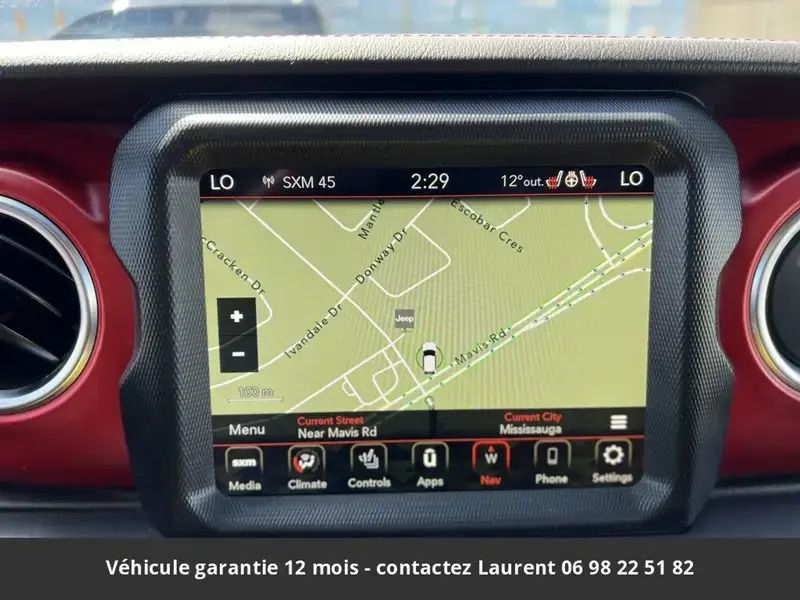 Image 2/4