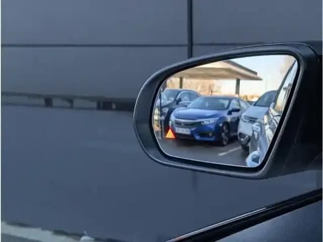 Occasion Mercedes GLB220 2022 Argent iridium métallisé SUV