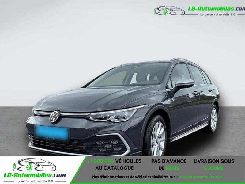 Utilisé 2022 VW Golf VIII Break | 32 900 € (Prix juste) - Image 1/4