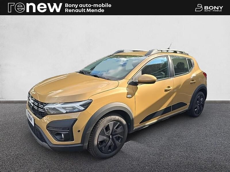 Beige Utilisé 2024 Dacia Sandero Expression Citadine | 15 900 € (Prix juste) - Image 1/4