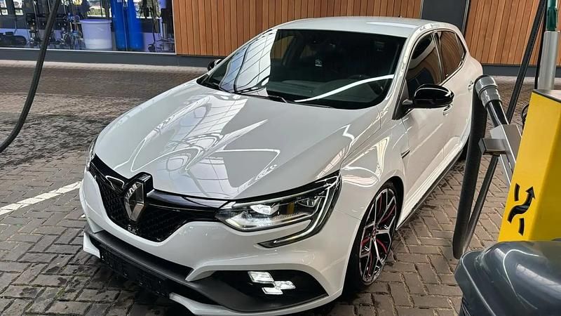 Utilisé 2020 Renault Mégane IV Trophy Berline | 40 000 € - Image 1/4