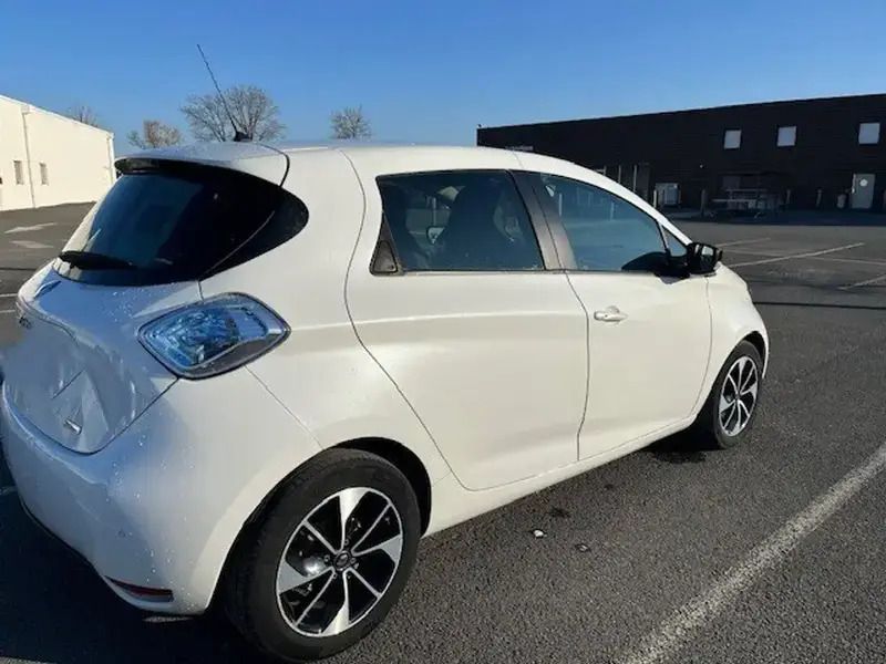 Blanc Utilisé 2018 Renault Zoe Intens Citadine | 8 300 € (Prix juste) - Image 1/4