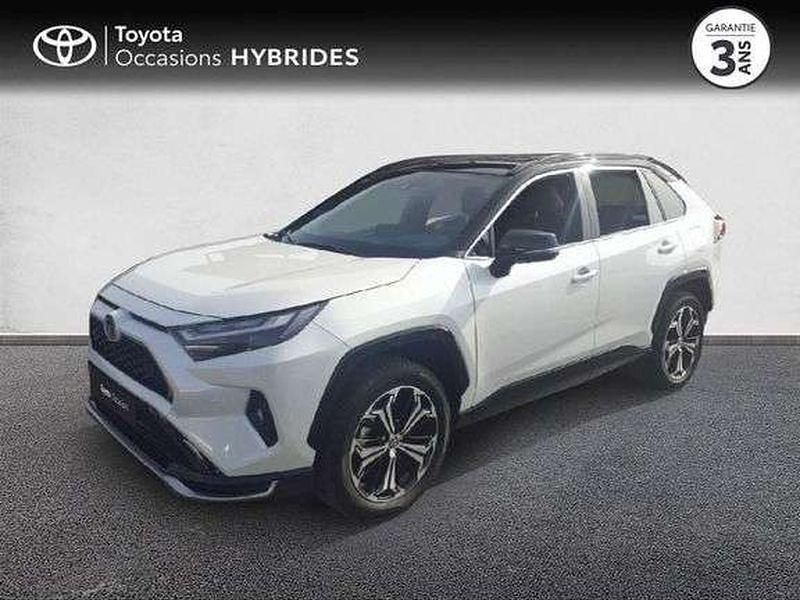 Utilisé 2025 Toyota RAV4 Hybrid SUV | 52 990 € (Prix cher) - Image 1/1