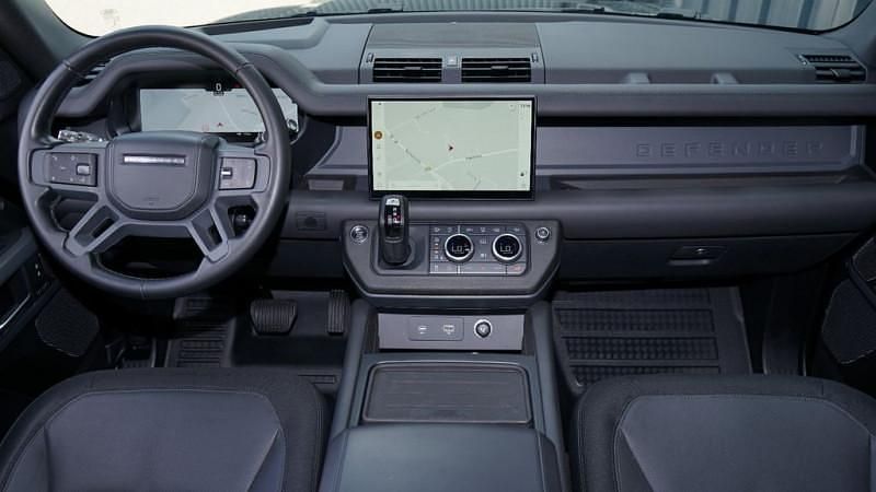 Image 3/4