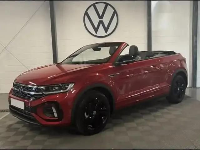 Rouge roi métallisée, capote noire Occasion 2025 VW T-Roc Cabriolet R-line Cabriolet | 37 890 € (Prix juste) - Image 1/4