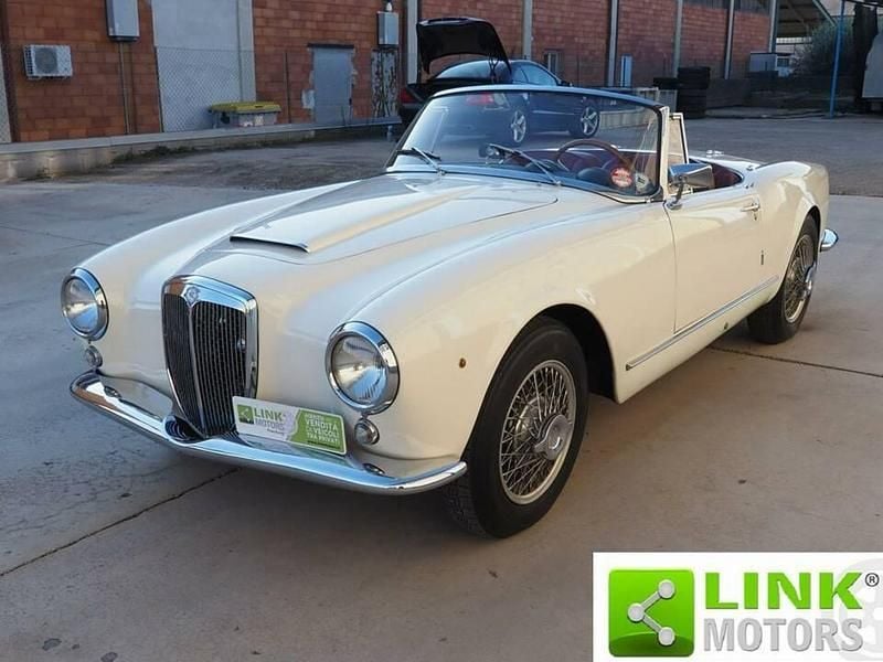 Blanc Utilisé 1958 Lancia Aurelia Cabriolet | 310 000 € - Image 1/4