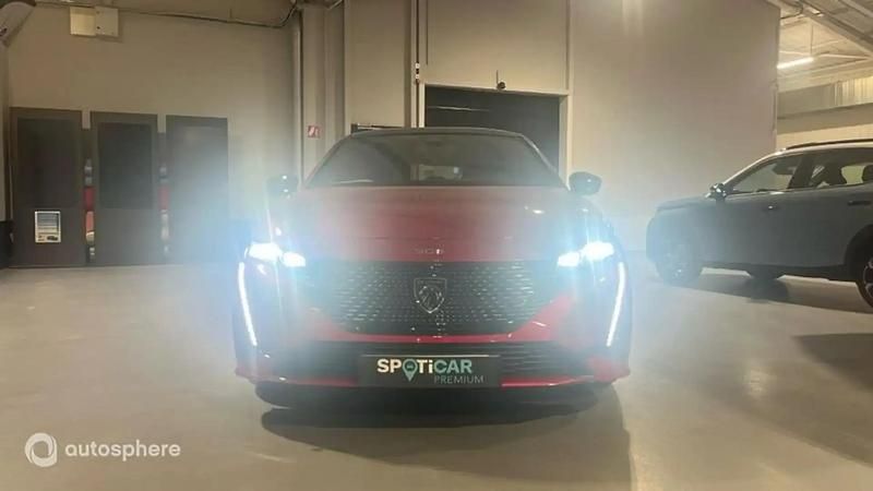 Nouvelle Peugeot 308 GT 133 ch (97 kW) 2025 Rouge Berline