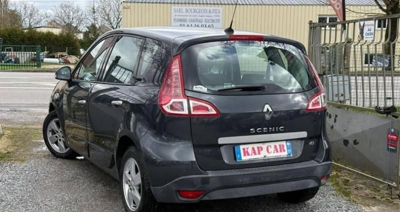 Occasion Renault Scénic III Dynamique 106 ch (77 kW) 2010 Monospace