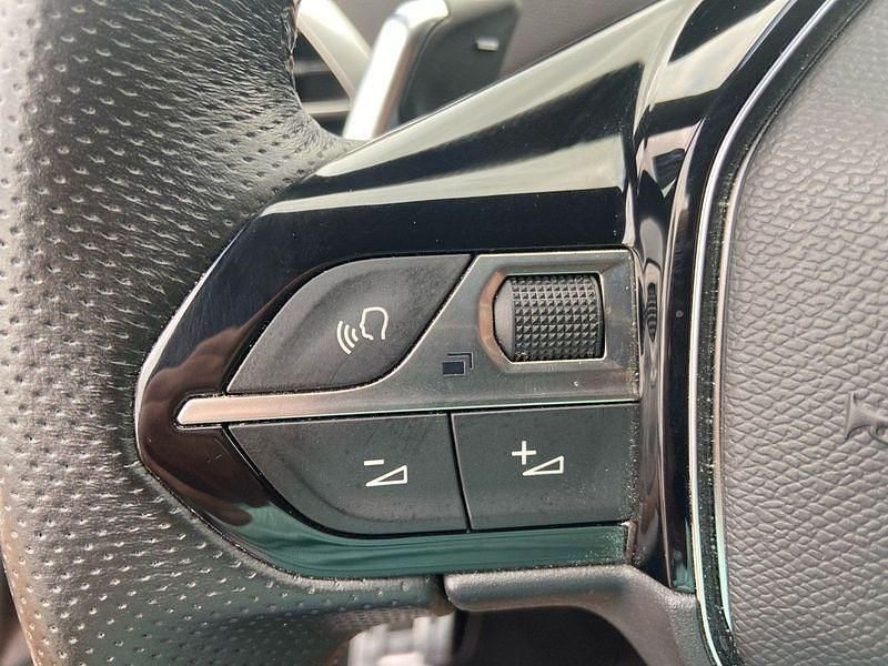 Occasion Peugeot 3008 GT 130 ch (95 kW) 2023 Bleu celebes / toit noir SUV