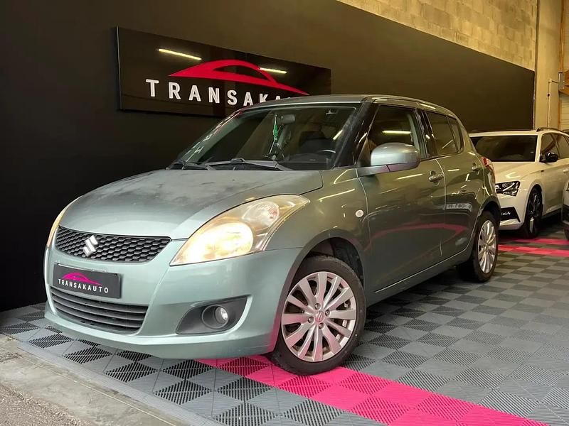 Vert Utilisé 2012 Suzuki Swift GLX Citadine | 4 990 € - Image 1/4