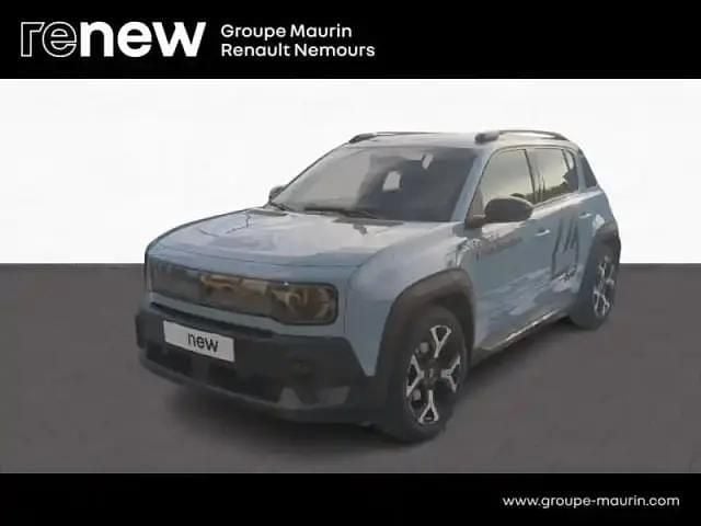 Bleu nuage Nouvelle 2025 Renault 4 E-Tech Techno SUV | 31 490 € (Bon prix) - Image 1/4