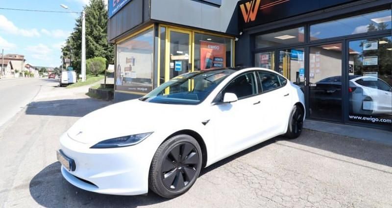 Blanc Utilisé 2024 Tesla Model 3 Long Range AWD Berline | 37 489 € (Prix assez cher) - Image 1/4