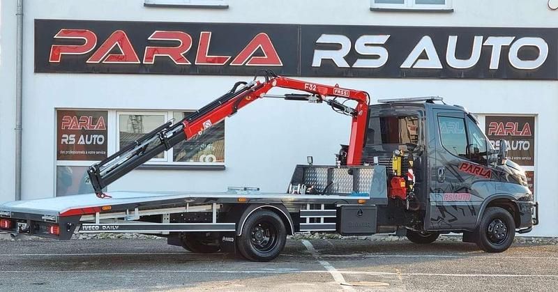 Occasion Iveco Daily 181 ch (133 kW) 2024 Gris Van