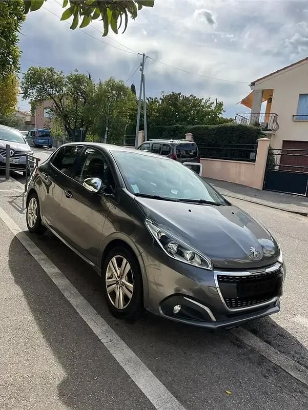 Utilisé 2019 Peugeot 208 S Citadine | 7 300 € (Super prix) - Image 1/4