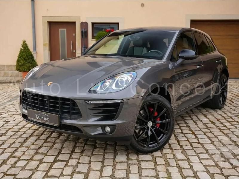 Gris Utilisé 2015 Porsche Macan S SUV | 32 890 € (Prix juste) - Image 1/4