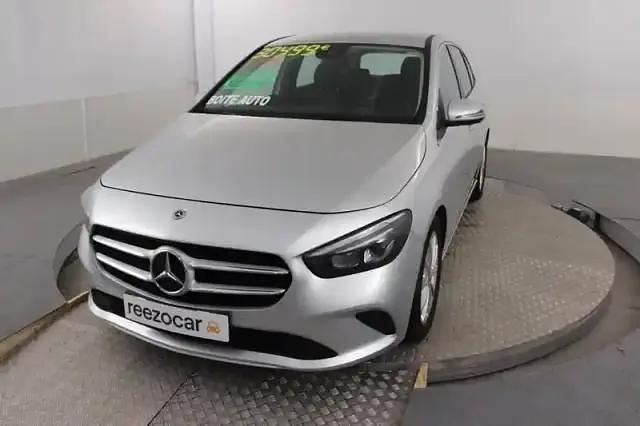 Iridiumsilver, metallic paint Occasion 2020 Mercedes B200 Monospace | 28 999 € (Prix cher) - Image 1/4