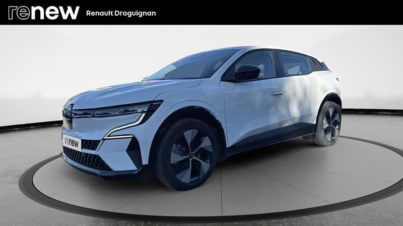 Blanc Occasion 2022 Renault Megane E-Tech Equilibre Berline | 22 390 € (Bon prix) - Image 1/4