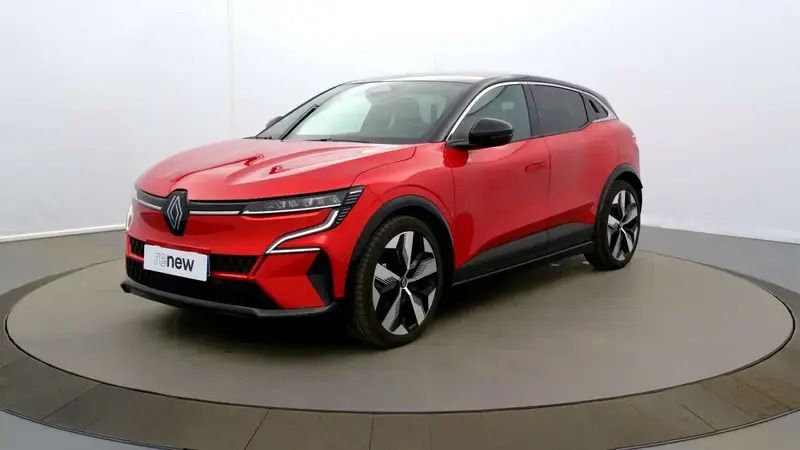 Rouge Utilisé 2022 Renault Mégane Techno Berline | 25 990 € (Prix juste) - Image 1/2