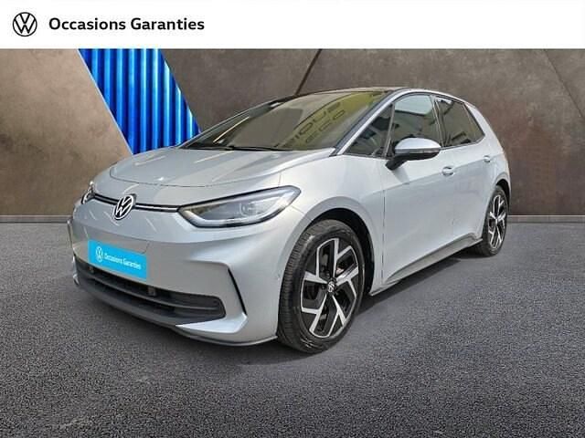 Utilisé 2024 VW ID.3 Pro Performance Citadine | 26 390 € (Prix juste) - Image 1/4