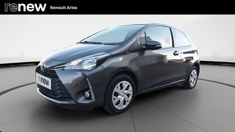 Gris Utilisé 2019 Toyota Yaris Citadine | 10 990 € - Image 1/4