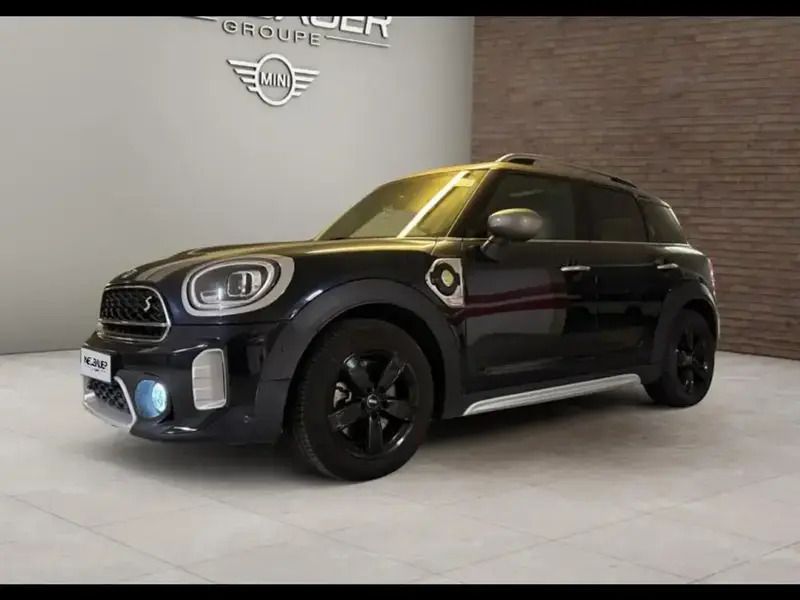 Utilisé 2021 Mini Cooper Countryman SUV | 28 890 € (Prix juste) - Image 1/4