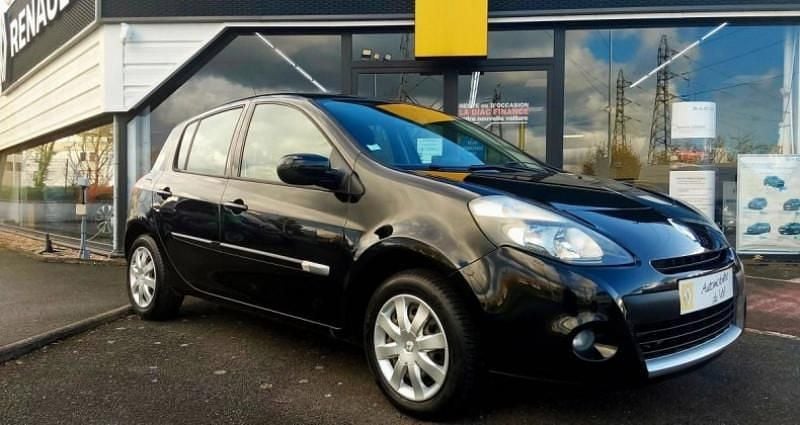 Utilisé 2012 Renault Clio III Citadine | 5 290 € (Bon prix) - Image 1/4