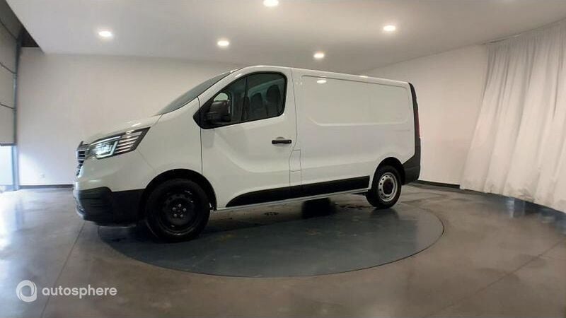 Blanc Utilisé 2022 Renault Trafic Van | 19 999 € (Bon prix) - Image 1/4