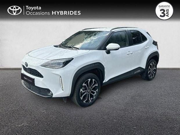 Blanc Utilisé 2024 Toyota Yaris Hybrid Design | 24 490 € (Prix juste) - Image 1/4