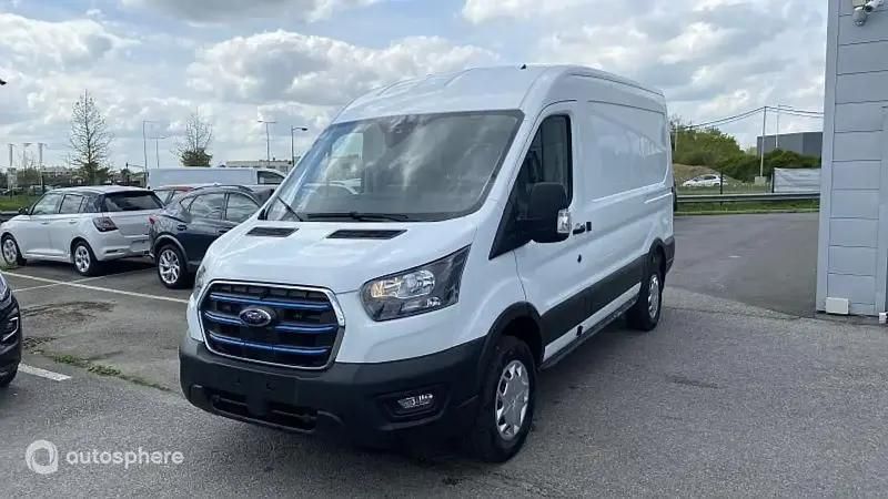 Utilisé 2024 Ford Transit Trend Van | 53 999 € - Image 1/4