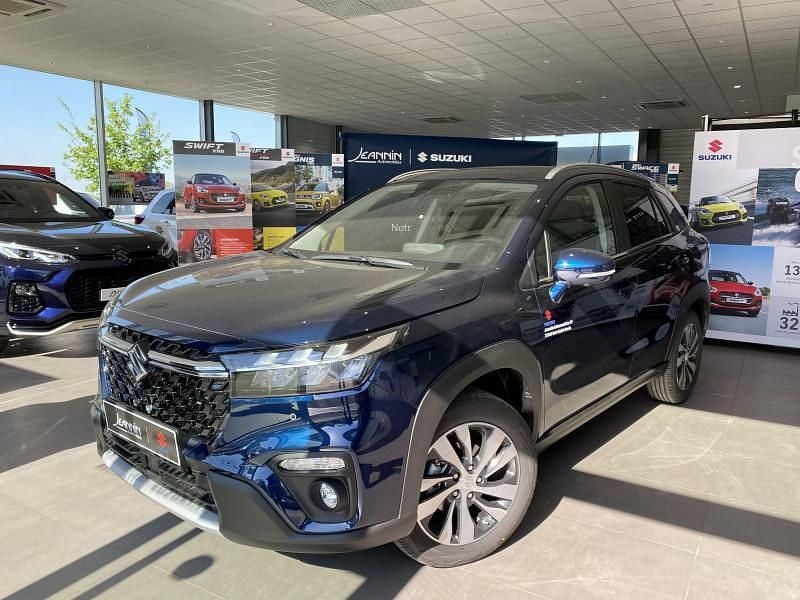 Utilisé 2024 Suzuki SX4 S-Cross SUV | 35 630 € - Image 1/4