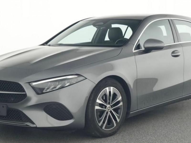 Utilisé 2024 Mercedes A180 Berline | 26 800 € (Super prix) - Image 1/4