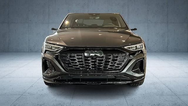 Occasion Audi Q8 Sportback e-tron S-Line 300 kW (408 ch) 2024 Gris daytona nacré SUV