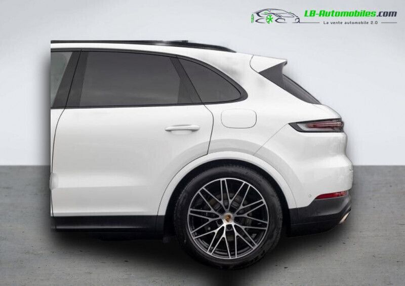 Utilisé 2023 Porsche Cayenne SUV | 117 100 € (Prix assez cher) - Image 1/4