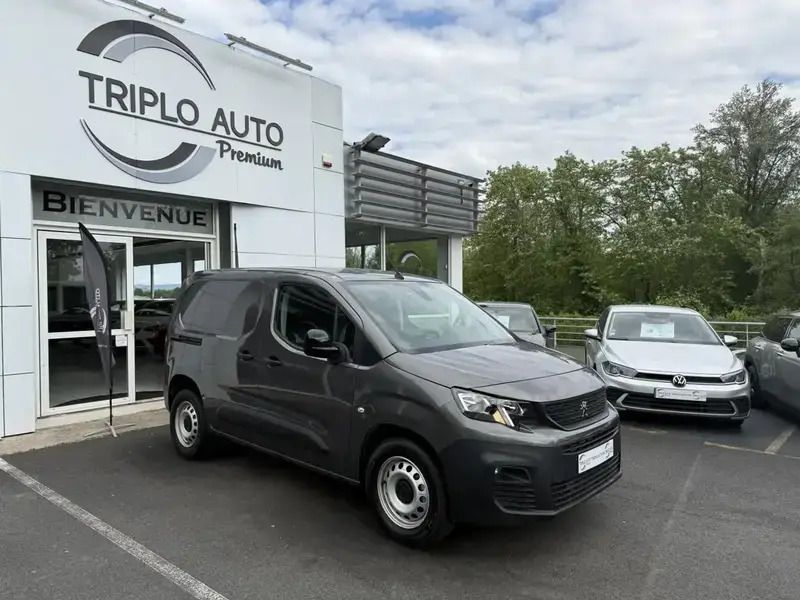 Gris Utilisé 2023 Peugeot Partner Monospace | 23 990 € (Prix cher) - Image 1/4