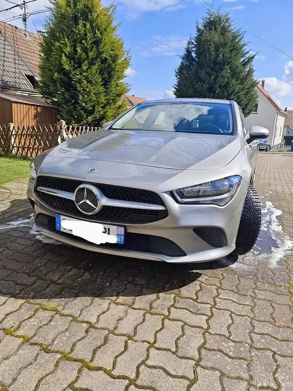 Occasion 2020 Mercedes CLA200 Shooting Brake Progressive Break | 22 000 € (Super prix) - Image 1/4