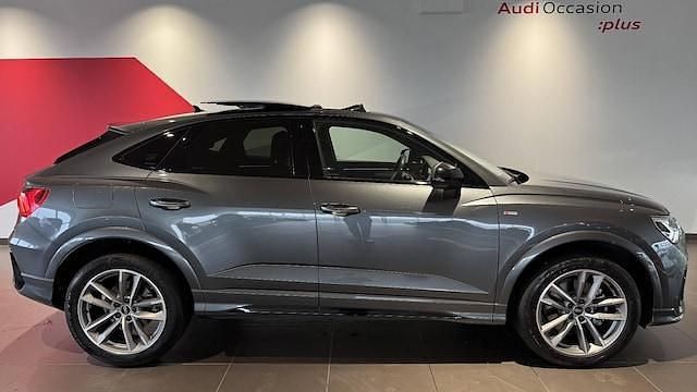 Occasion Audi Q3 Sportback S-Line 150 ch (110 kW) 2024 Gris daytona nacré SUV