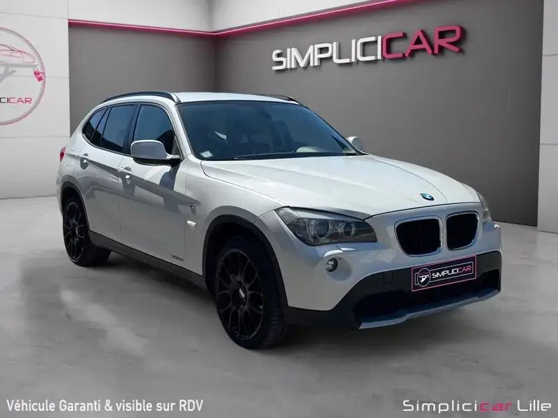 Blanc Utilisé 2012 BMW X1 Sport Line SUV | 13 490 € - Image 1/4
