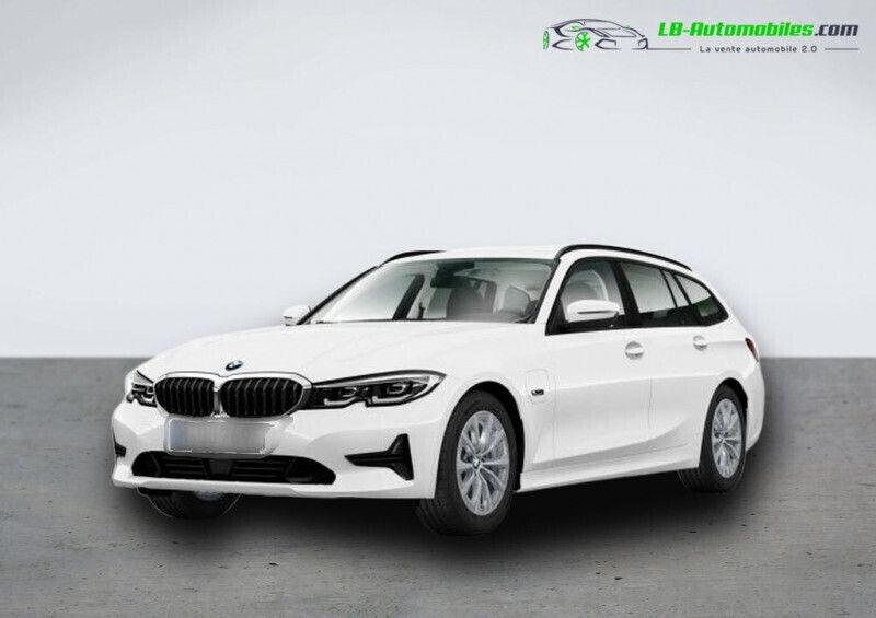 Utilisé 2022 BMW 320e Sport Line Berline | 34 500 € (Prix juste) - Image 1/4