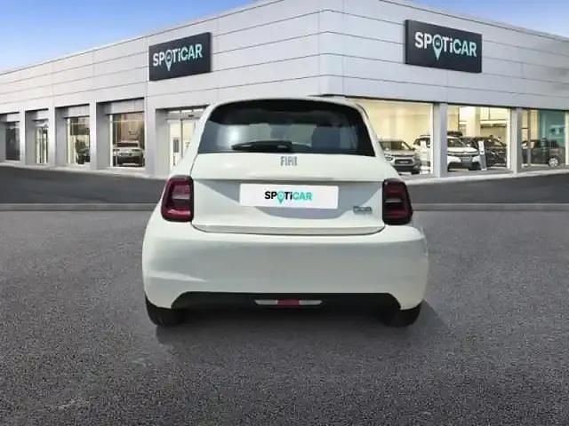 Occasion Fiat 500e Action 69 kW (95 ch) 2022 Blanc Berline