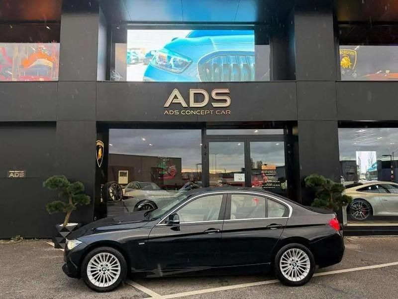 Occasion BMW 318 Luxury Line 136 ch (100 kW) 2017 Noir Berline