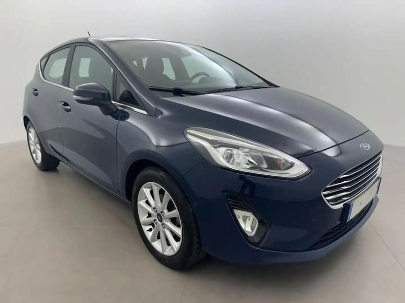 Bleu Occasion 2020 Ford Fiesta Titanium Berline | 12 690 € (Prix juste) - Image 1/4