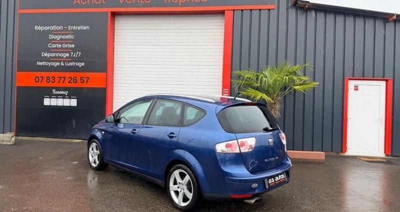 Occasion Seat Altea XL 162 ch (119 kW) 2013 Bleu Monospace